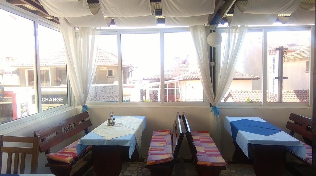 Family Hotel Verona Sozopol Exteriör bild