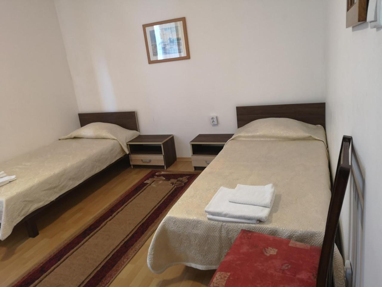 Family Hotel Verona Sozopol Exteriör bild